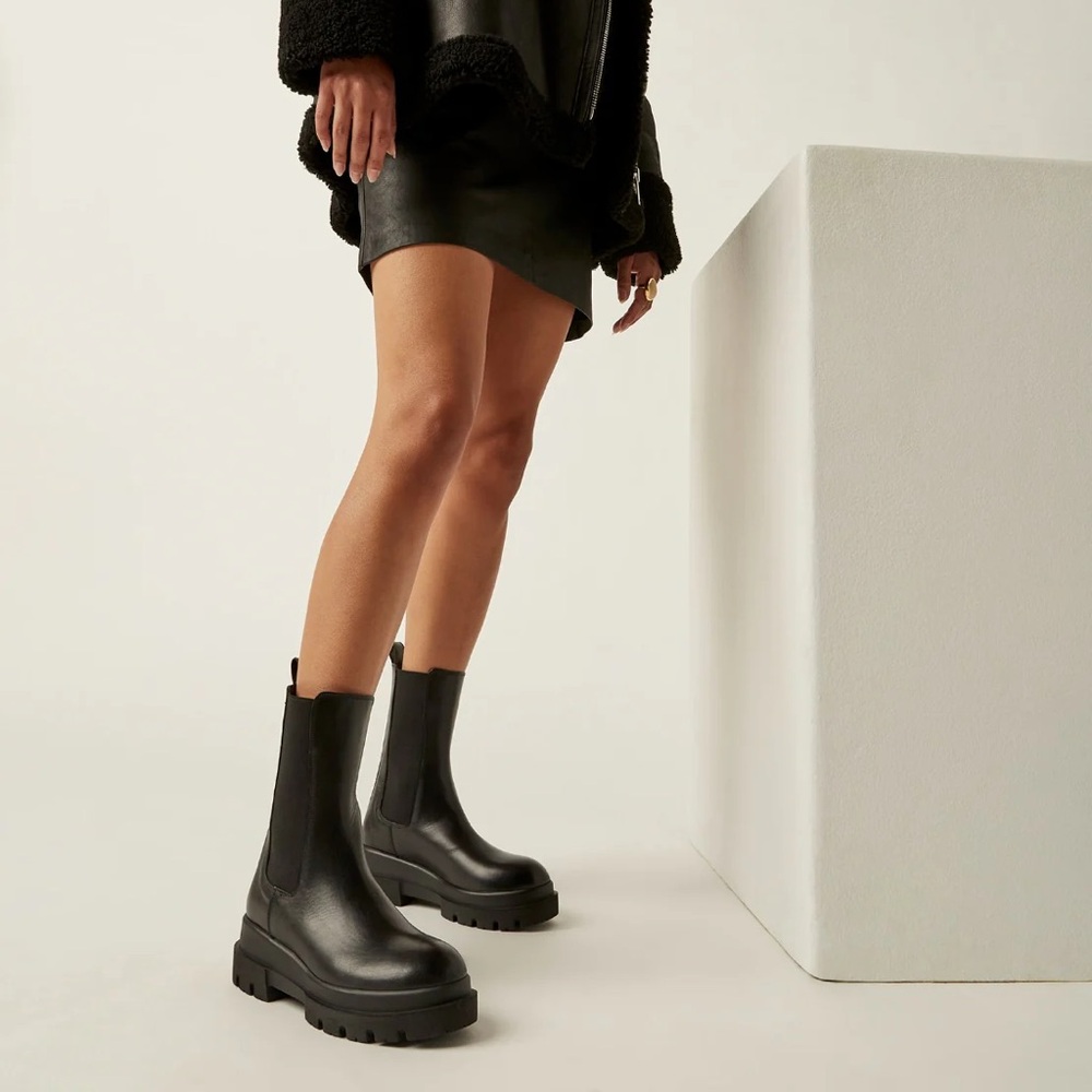 Like New - La Canadienne Blaise City Dry™ Waterproof Chelsea Boot - sz 36.5